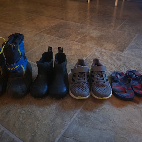 Bunddle 5T boy - Picture 7 of 10